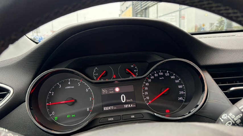 RABLJENO VOZILO OPEL CROSSLAND BLITZ F 1,2 XHL MT6 Mehanički mjenjač BENZIN 224540