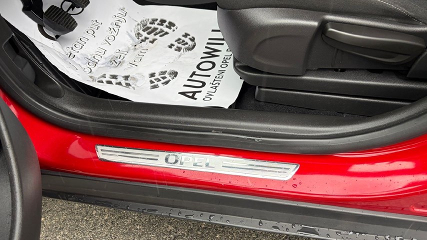 RABLJENO VOZILO OPEL CROSSLAND BLITZ F 1,2 XHL MT6 Mehanički mjenjač BENZIN 224540