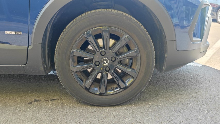 RABLJENO VOZILO OPEL CROSSLAND BLITZ F 1,2 XHT AT6 Mehanički mjenjač BENZIN 224748