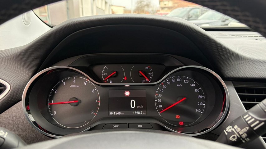 RABLJENO VOZILO OPEL CROSSLAND BLITZ F 1,5 DTH MT6 Mehanički mjenjač DIESEL 224569