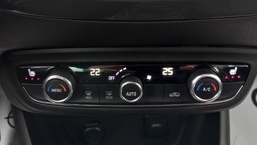 RABLJENO VOZILO OPEL CROSSLAND BLITZ F 1,5 DTH MT6 Mehanički mjenjač DIESEL 81457