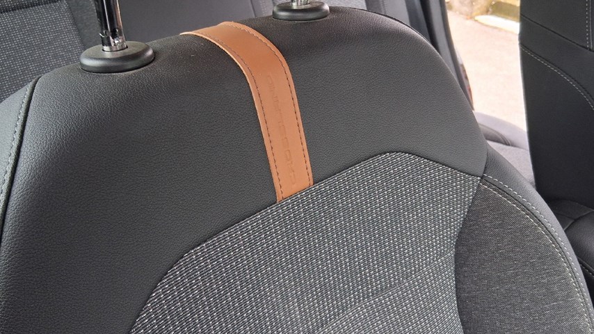 RABLJENO VOZILO OPEL CROSSLAND Business EDITION 1,2 Mehanički mjenjač BENZIN 20895