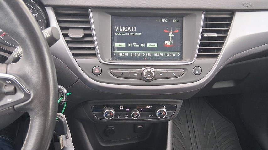 RABLJENO VOZILO OPEL CROSSLAND Business EDITION 1,2 Mehanički mjenjač BENZIN 20895