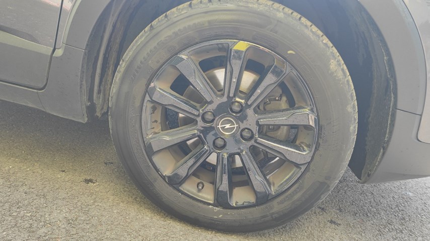 RABLJENO VOZILO OPEL CROSSLAND Design and Tech F 1,2 XHL MT6 Mehanički mjenjač BENZIN 224190
