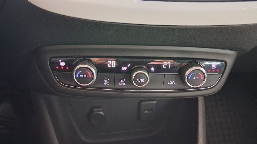 RABLJENO VOZILO OPEL CROSSLAND Design and Tech F 1,5 DTH MT6 Mehanički mjenjač DIESEL 20909