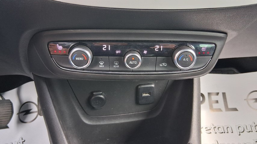 RABLJENO VOZILO OPEL CROSSLAND Design and Tech F 1,2 XHL MT6 Mehanički mjenjač BENZIN 224663