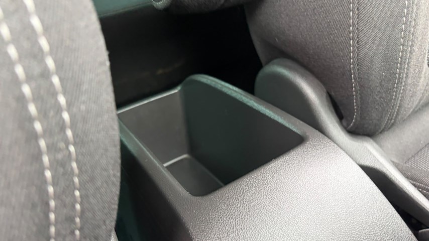 RABLJENO VOZILO OPEL CROSSLAND Design and Tech F 1,2 XHL MT6 Mehanički mjenjač BENZIN 224663