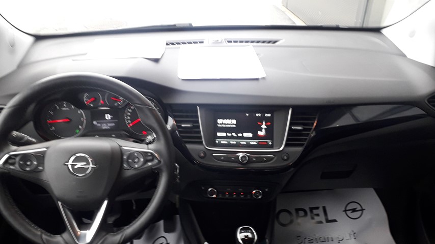 RABLJENO VOZILO OPEL CROSSLAND X 1.2 BENZIN