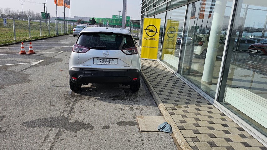 RABLJENO VOZILO OPEL CROSSLAND X 1,2 TURBO ENJOY Mehanički mjenjač BENZIN 223791