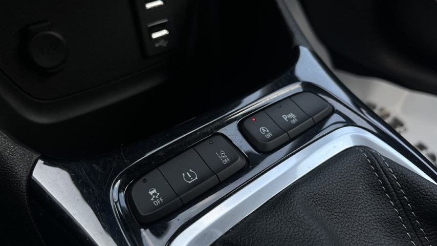RABLJENO VOZILO OPEL CROSSLAND X 1,5 TURBO D Mehanički mjenjač DIESEL 65803