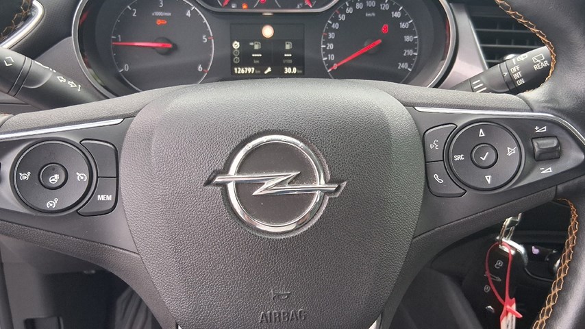 RABLJENO VOZILO OPEL CROSSLAND X 1,6 D Mehanički mjenjač DIESEL 222916