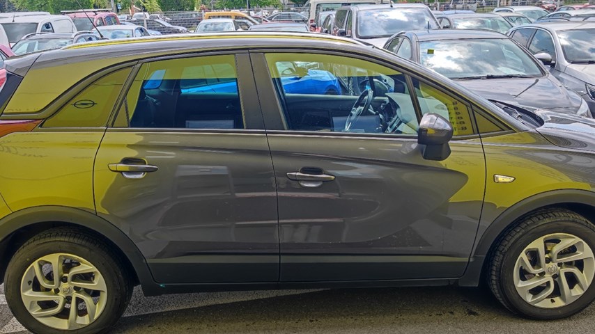 RABLJENO VOZILO OPEL CROSSLAND X ENJOY 1.5 DT MT6 Mehanički mjenjač DIESEL 224001