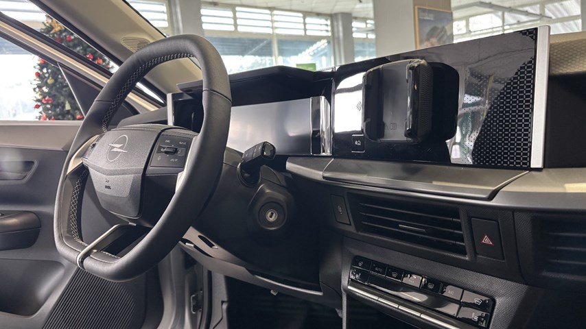 RABLJENO VOZILO OPEL FRONTERA EDITION F 1,2 XHT mHEV Automatski mjenjač BENZIN 81479