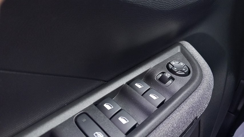 RABLJENO VOZILO OPEL FRONTERA GS LINE F 1,2 XHT MHEV eDCT Automatski mjenjač BENZIN 67230