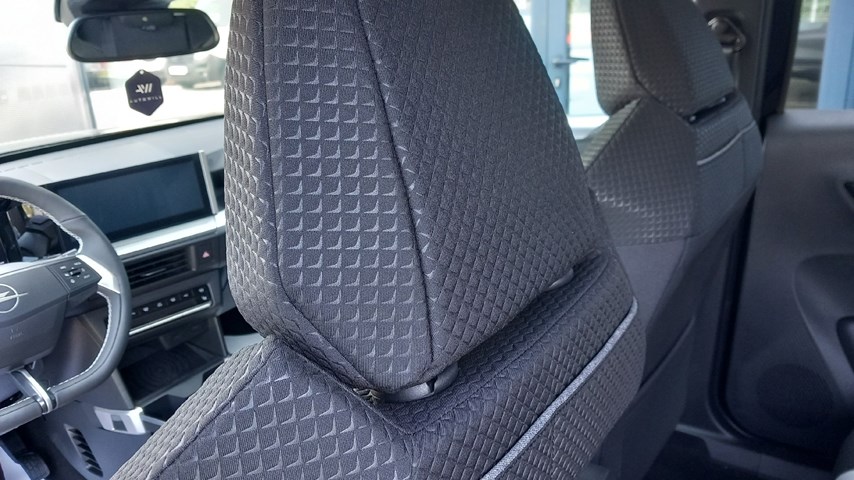 RABLJENO VOZILO OPEL FRONTERA GS LINE F 1,2 XHT MHEV eDCT Automatski mjenjač BENZIN 67230