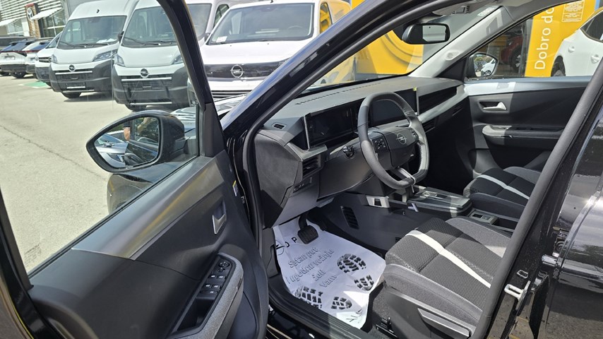 RABLJENO VOZILO OPEL FRONTERA GS LINE F 1,2 XHT MHEV eDCT Automatski mjenjač BENZIN 90272