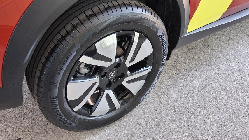 RABLJENO VOZILO OPEL FRONTERA GS LINE F 1,2 XHT MHEV eDCT Automatski mjenjač BENZIN 30179