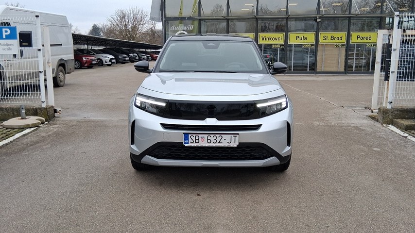 RABLJENO VOZILO OPEL FRONTERA GS LINE F 1,2 XHT MHEV AT6 Automatski mjenjač BENZIN 67236