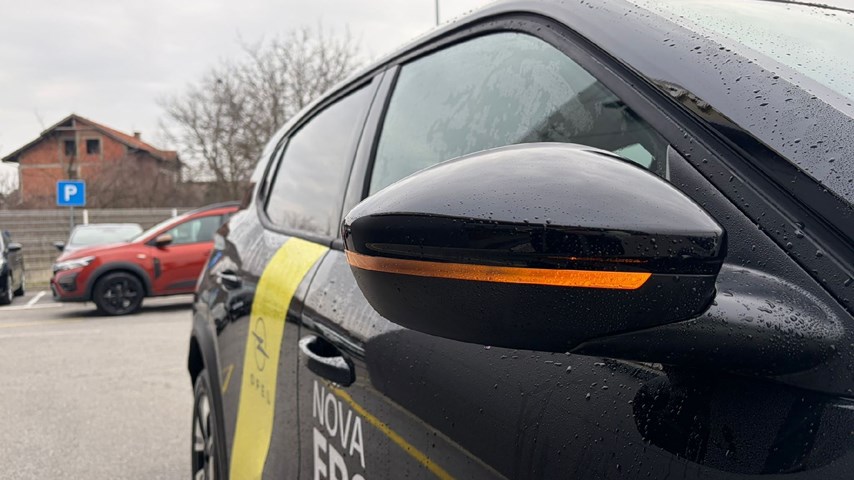 RABLJENO VOZILO OPEL FRONTERA GS LINE F 1,2 XHT MHEV AT6 Automatski mjenjač BENZIN 67237