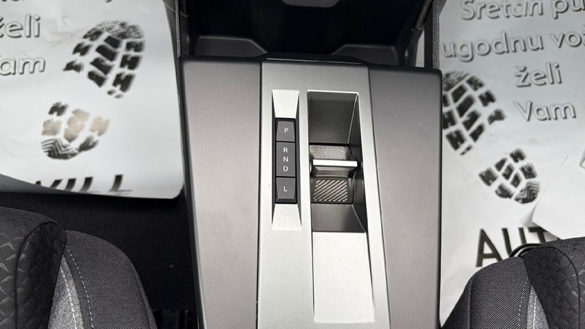 RABLJENO VOZILO OPEL FRONTERA GS LINE F 1,2 XHT MHEV AT6 Automatski mjenjač BENZIN 67237