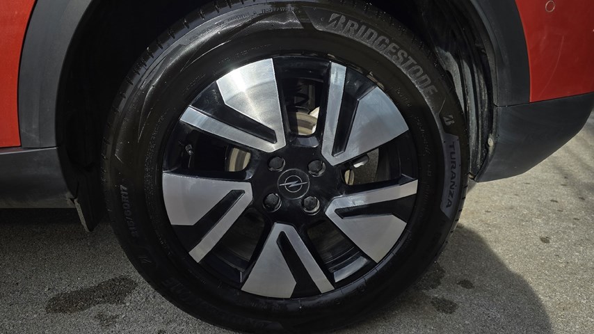 RABLJENO VOZILO OPEL FRONTERA GS LINE F 1,2 XHT MHEV eDCT AT Automatski mjenjač BENZIN 90275