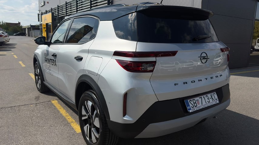 RABLJENO VOZILO OPEL FRONTERA ULTIMATE F 1,2 XHT mHEV AT6 Automatski mjenjač BENZIN 67243