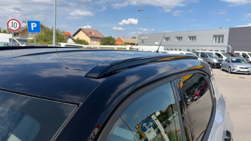 RABLJENO VOZILO OPEL FRONTERA ULTIMATE F 1,2 XHT mHEV AT6 Automatski mjenjač BENZIN 67243