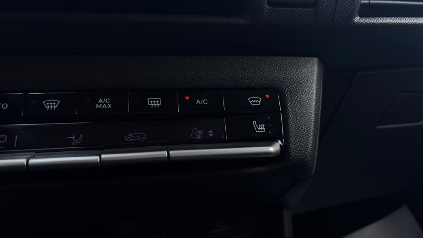 RABLJENO VOZILO OPEL FRONTERA ULTIMATE F 1,2 XHT mHEV AT6 Automatski mjenjač BENZIN 67243