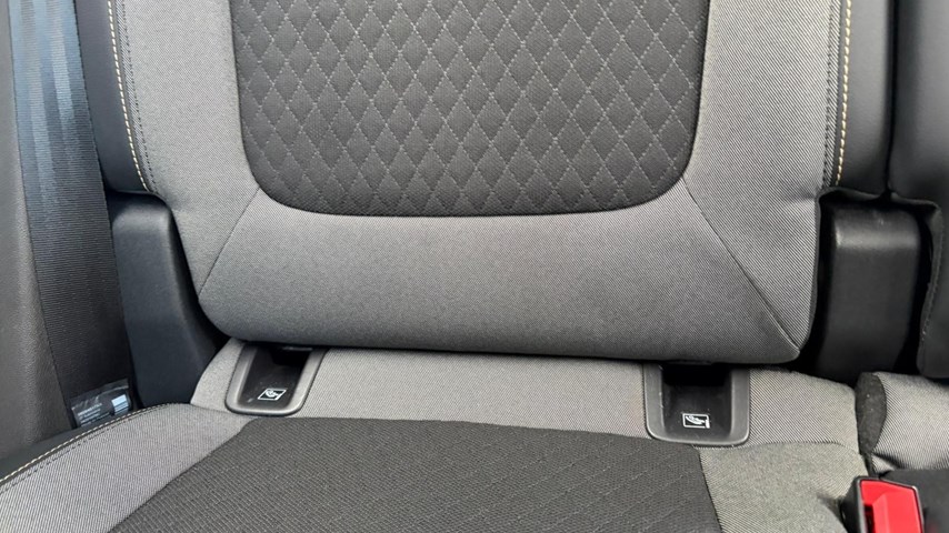 RABLJENO VOZILO OPEL GRANDLAND 1,2 Mehanički mjenjač BENZIN 100219