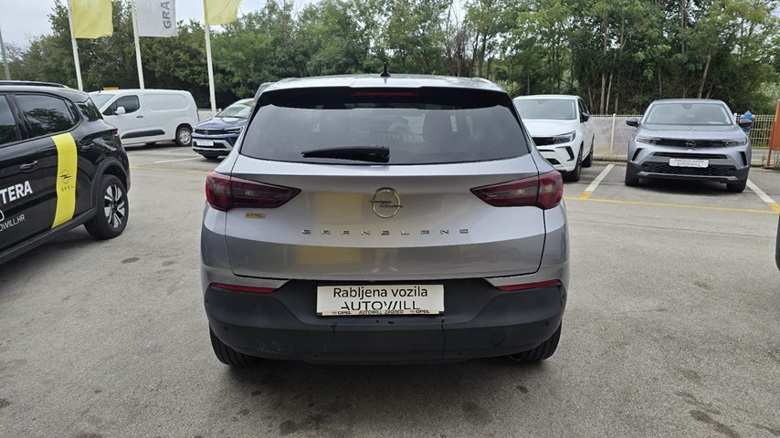 RABLJENO VOZILO OPEL GRANDLAND Business Edition F 1,5 DTH AT8 Automatski mjenjač DIESEL 224186