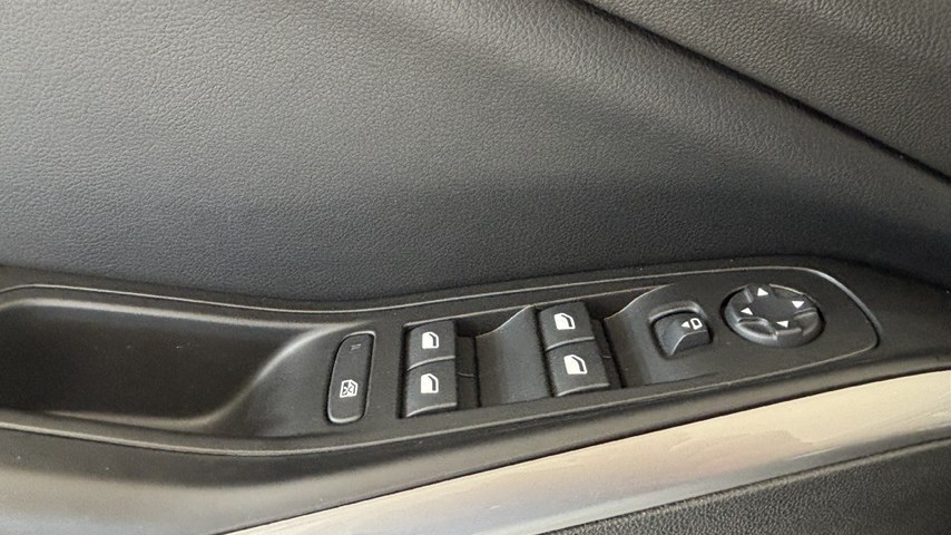 RABLJENO VOZILO OPEL GRANDLAND EDITION F 1,5 DTH AT8 Automatski mjenjač DIESEL 81342