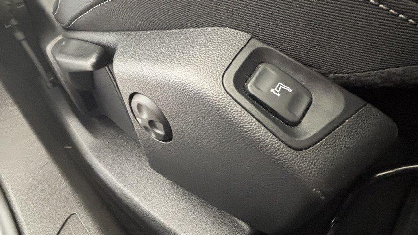 RABLJENO VOZILO OPEL GRANDLAND EDITION F 1,5 DTH AT8 Automatski mjenjač DIESEL 81342