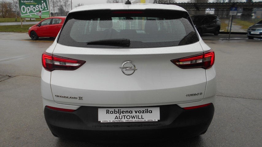 RABLJENO VOZILO OPEL GRANDLAND ENJOY B16DTH MT6 Mehanički mjenjač DIESEL 65589