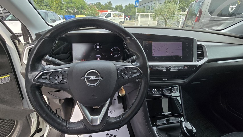 RABLJENO VOZILO OPEL GRANDLAND F 1,2 XHT Mehanički mjenjač BENZIN 27401