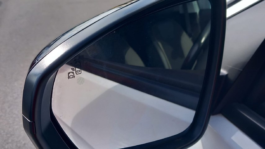 RABLJENO VOZILO OPEL GRANDLAND F 1,2 XHT Mehanički mjenjač BENZIN 27401