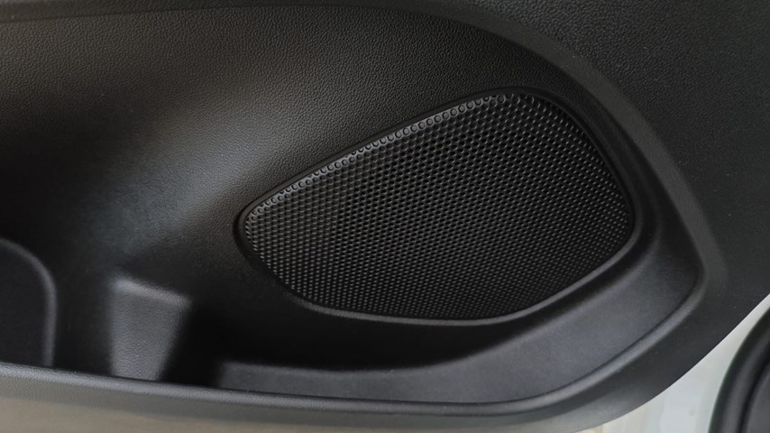 RABLJENO VOZILO OPEL GRANDLAND F 1,2 XHT Mehanički mjenjač BENZIN 27401