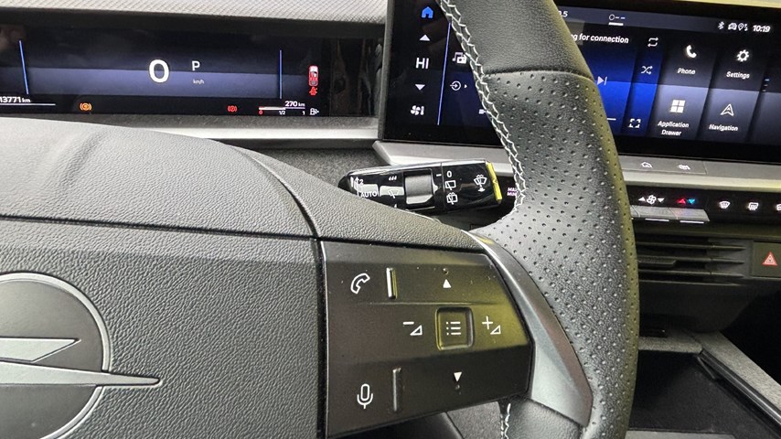 RABLJENO VOZILO OPEL GRANDLAND GS 1,2 XHT mHEV AT Automatski mjenjač BENZIN 81387