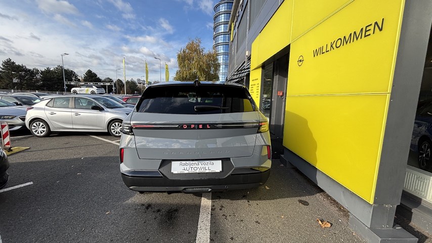 RABLJENO VOZILO OPEL GRANDLAND GS 1,2 XHT mHEV AT Automatski mjenjač BENZIN 81388