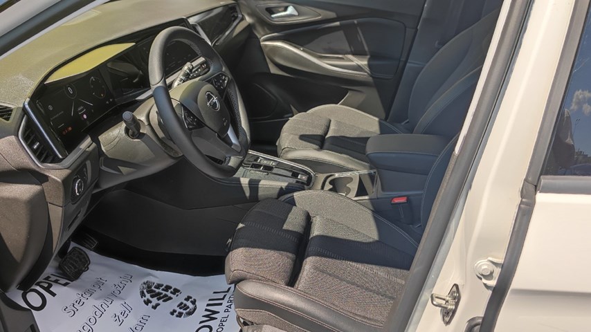 RABLJENO VOZILO OPEL GRANDLAND GS F 1,2 XHT AT8 BENZIN 81294