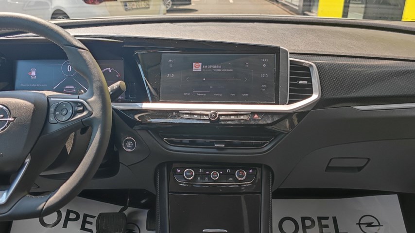 RABLJENO VOZILO OPEL GRANDLAND GS F 1,2 XHT AT8 BENZIN 81294