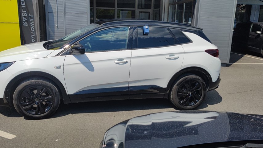 RABLJENO VOZILO OPEL GRANDLAND GS F 1,2 XHT AT8 BENZIN 81294