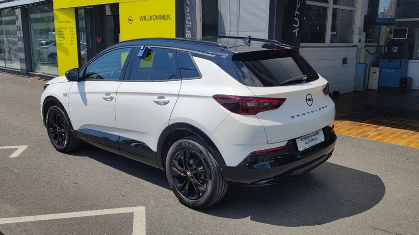 RABLJENO VOZILO OPEL GRANDLAND GS F 1,2 XHT AT8 BENZIN 81294