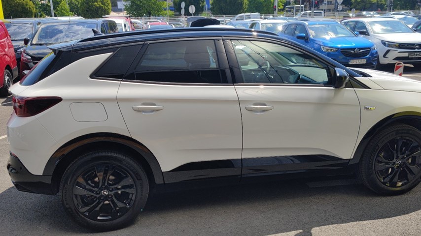 RABLJENO VOZILO OPEL GRANDLAND GS F 1,2 XHT AT8 BENZIN 81294