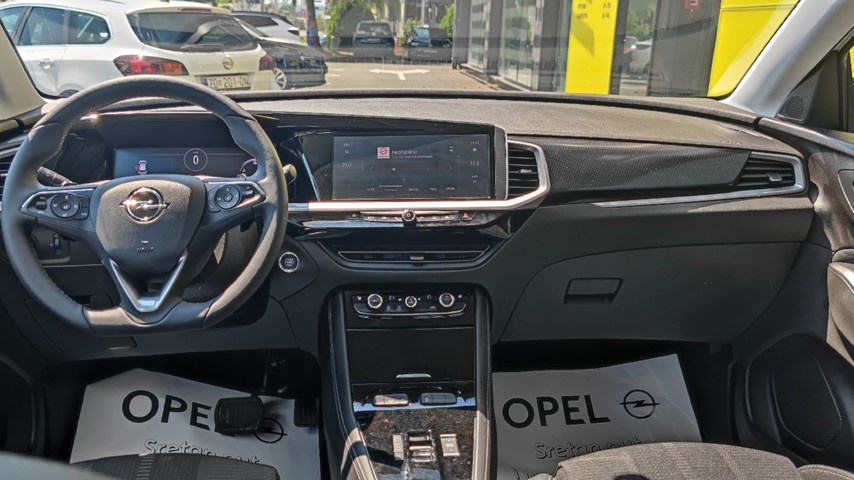 RABLJENO VOZILO OPEL GRANDLAND GS F 1,2 XHT AT8 BENZIN 81294