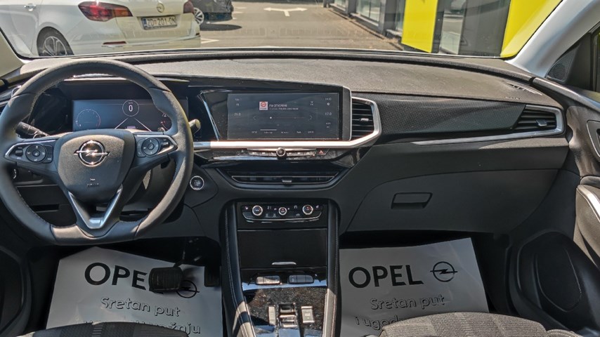 RABLJENO VOZILO OPEL GRANDLAND GS F 1,2 XHT AT8 BENZIN 81294