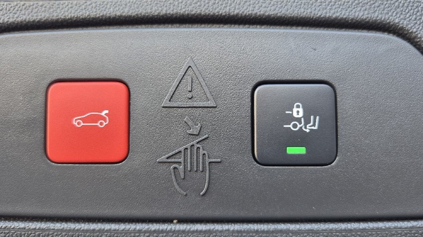 RABLJENO VOZILO OPEL GRANDLAND GS F 1,2 XHT E-DCT MHEV AT Automatski mjenjač BENZIN 67227