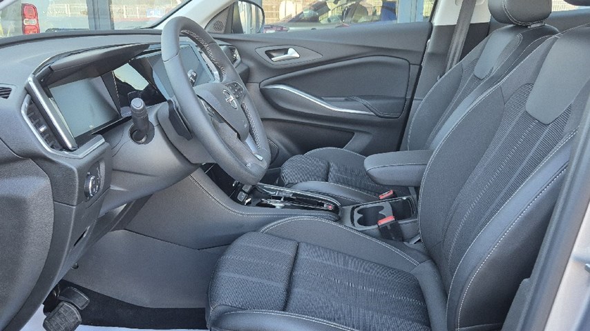 RABLJENO VOZILO OPEL GRANDLAND GS F 1,2 XHT E-DCT MHEV AT Automatski mjenjač BENZIN 67227