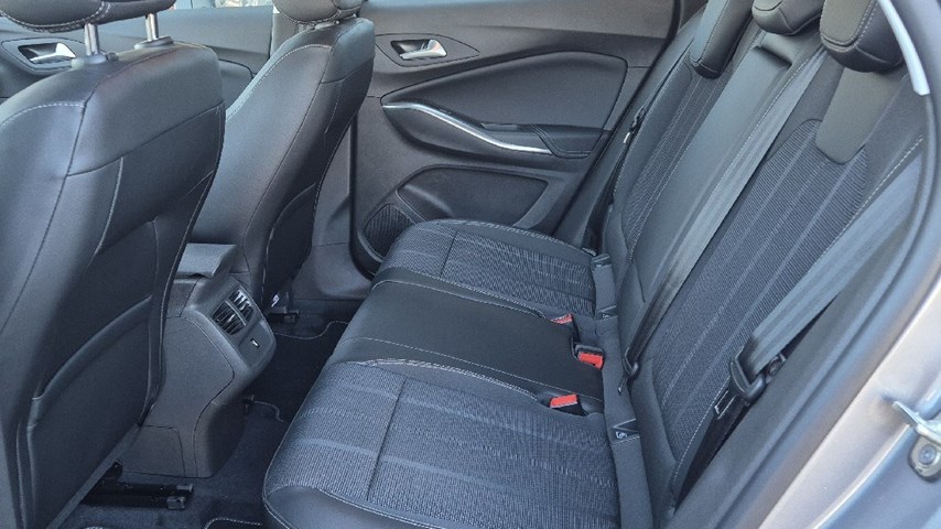 RABLJENO VOZILO OPEL GRANDLAND GS F 1,2 XHT E-DCT MHEV AT Automatski mjenjač BENZIN 67227