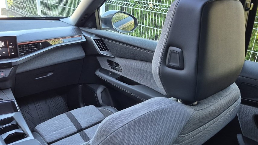 RABLJENO VOZILO OPEL GRANDLAND GS F 1,2 XHT mHEV AT Automatski mjenjač BENZIN 67229
