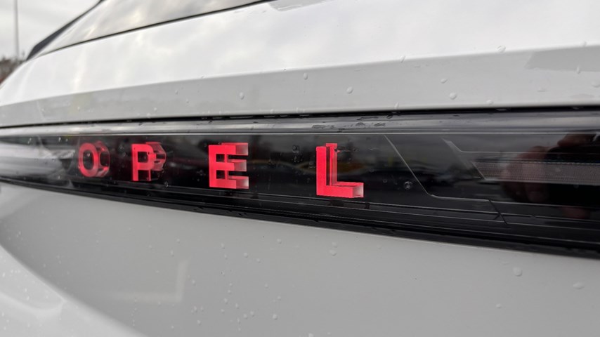 RABLJENO VOZILO OPEL GRANDLAND GS F 1,2 XHT mHEV AT Automatski mjenjač BENZIN 81385